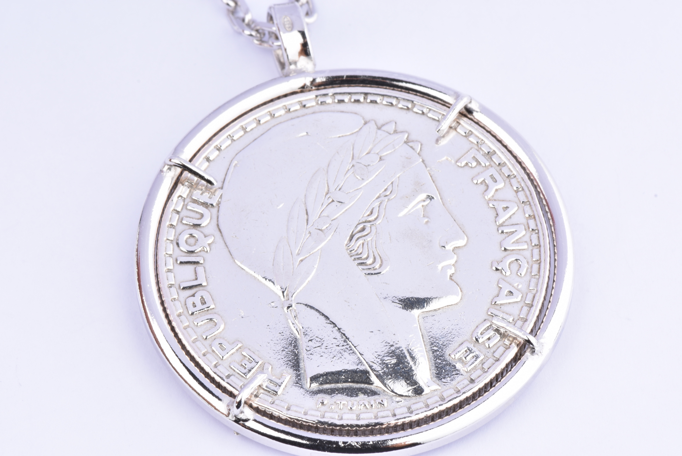 Collier art-deco en ambre Russe facetté - Montres & Bijoux