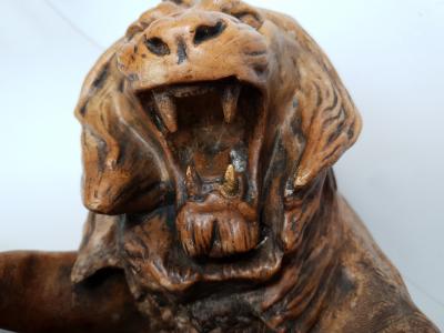 D’après Antoine Louis Barye (1795-1875) - Lion au serpent - Sculpture en plâtre - Ca. 1900 2