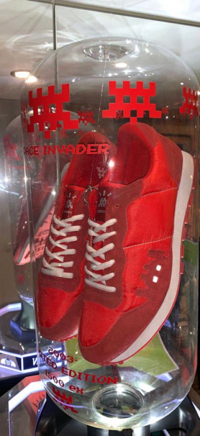 Invader - Red 01 Point Sneakers Package 2003 - Baskets 2