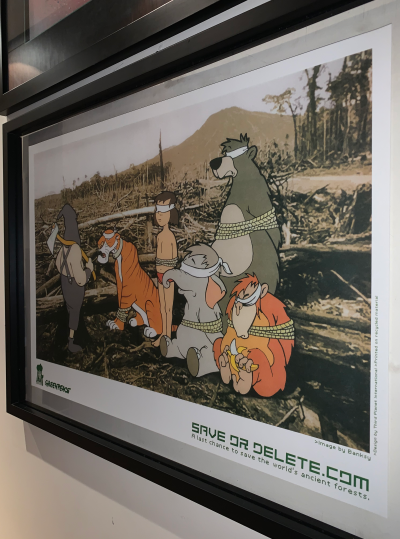 BANKSY (d’après) - Greenpeace Save Or Delete, 2002 - Impression offset 2