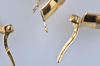 Boucles d’oreilles créole or jaune 18 carat. Style maille bambou 2