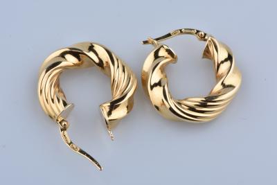 18k yellow gold twisted hoop earrings 2