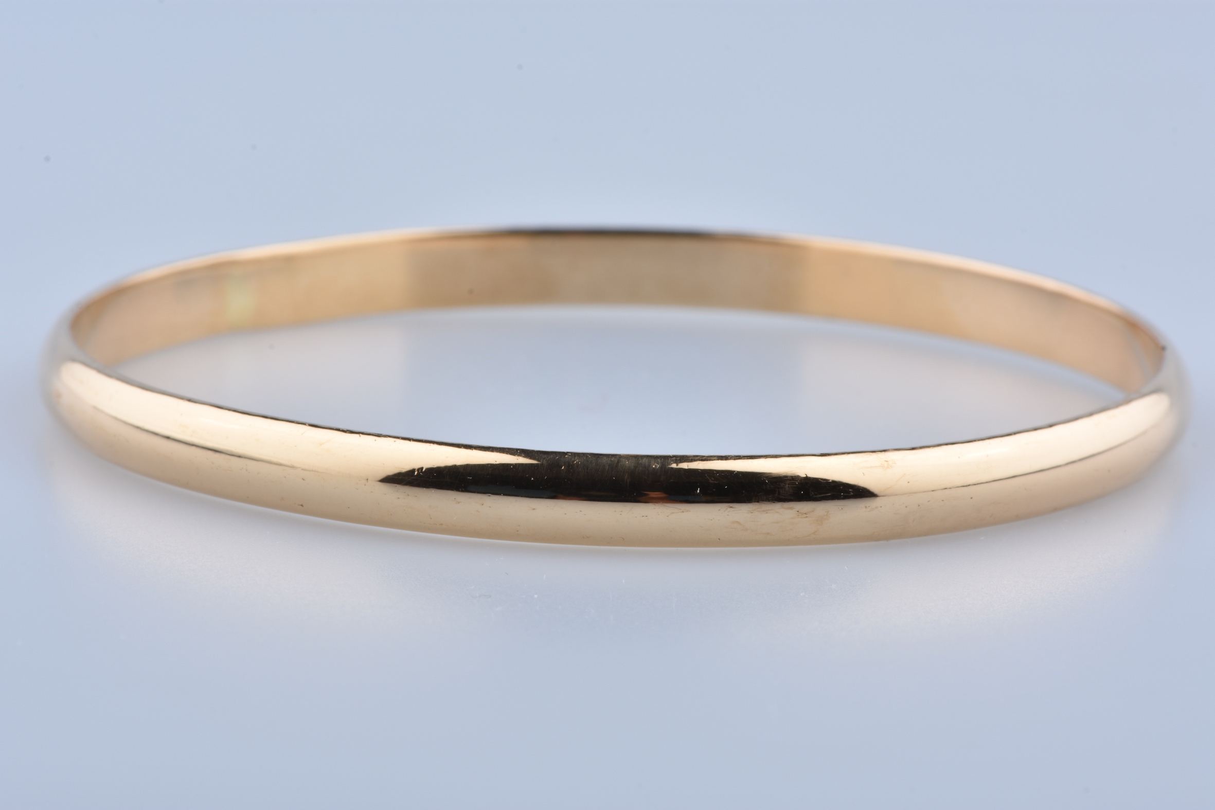 Bracelet Jonc Or Jaune 18K - Décor Floral - Occasion - Référence MP2600