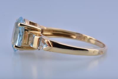 Bague or jaune et aigues-marines 2