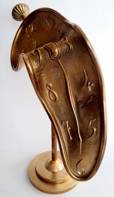 Salvador DALI (después) - Reloj Molle, 1981 - Escultura de bronce 2