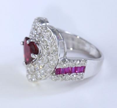 Bague Rubis Rouge Royal et Diamants 2