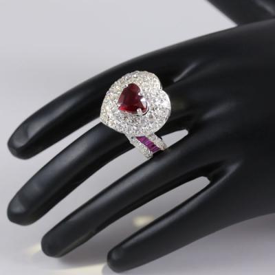 Bague Rubis Rouge Royal et Diamants 2