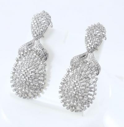 Pendants d’Oreilles Or Blanc et Diamants 2