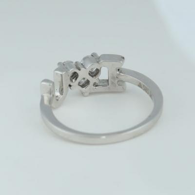 Bague en or blanc et diamants 2