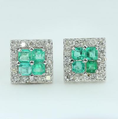 Boucles d’oreilles en or blanc avec diamants et émeraudes de Colombie 2
