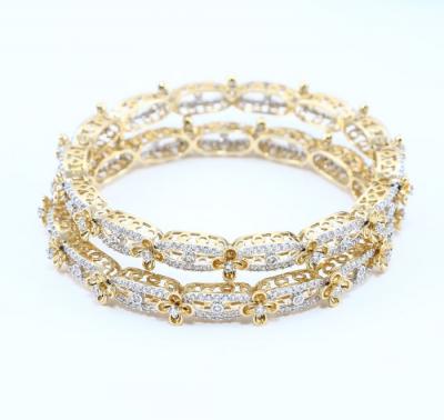 Paire de bracelets joncs en or blanc 2