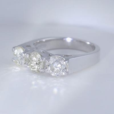 Bague Solitaire Or Blanc Diamants 2