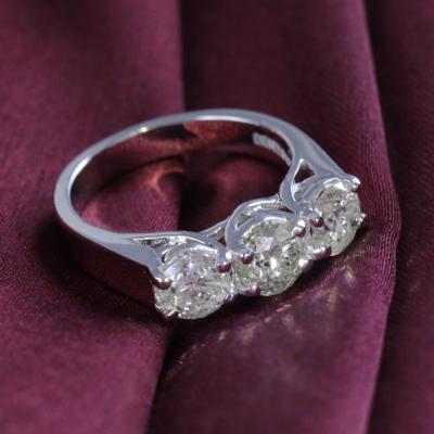 Bague Solitaire Or Blanc Diamants 2