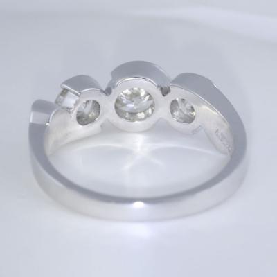 Bague Solitaire Or Blanc Diamants 2