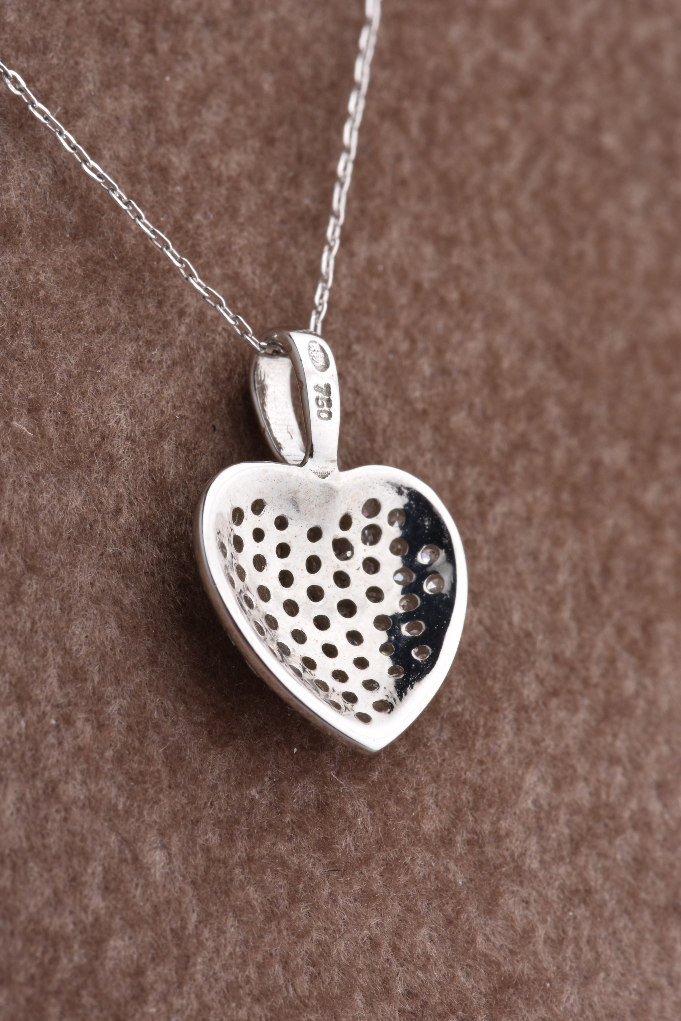 PEUGEOT 307 CC Noir NOREV 1:43 de reference 473763 PEUGEOT 307 CC Noir NOREV 1:43 de reference 473763