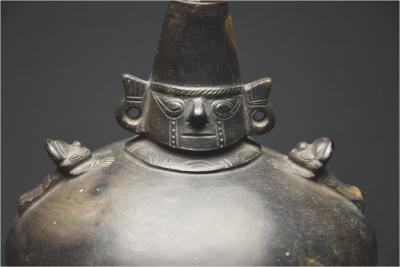 Pérou, Culture Lambayeque, Vase effigie en terre cuite vernissée, 900 - 1200 ap J.-C. 2