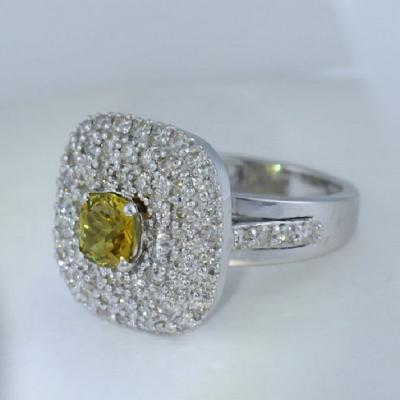 Bague de créateur avec alexandrite  et diamants 2