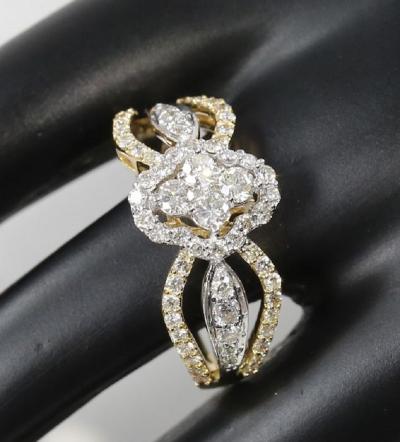 Yellow gold Designer Diamond Ring 2