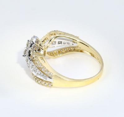 Yellow gold Designer Diamond Ring 2