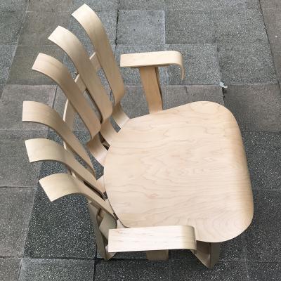 Frank GEHRY -  Fauteuil  Hat Trick, circa 1990 2