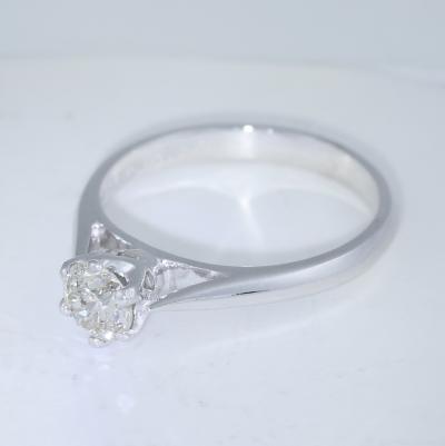 Bague solitaire or blanc et diamant 2