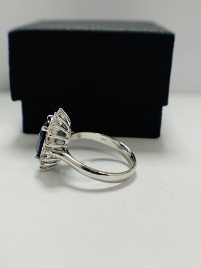 Bague saphir et diamant en or jaune 14 carats 2