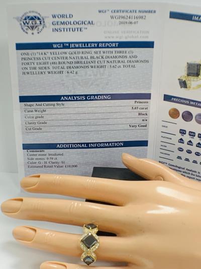 Bague trilogy en or jaune et diamants noirs 5.03ct 2