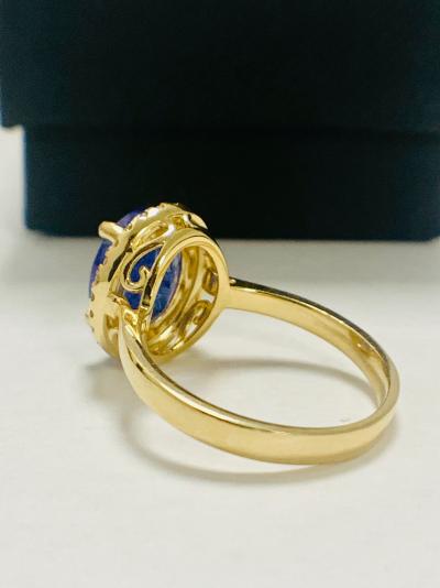 14ct Yellow Gold Tanzanite and Diamond ring 2