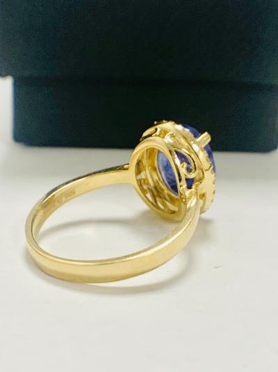14ct Yellow Gold Tanzanite and Diamond ring 2