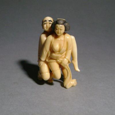 Japon - Netsuke érotique, première moitié du XXème siècle 2