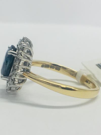 Bague 18 ct., Diamants en grappes et Saphir 1.18 ct. 2