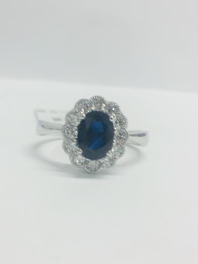 Bague Or blanc, Saphir entourage Diamants 2