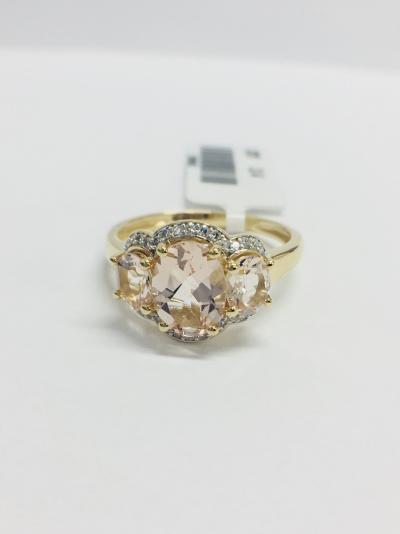 Bague en or jaune 9ct. avec morganite et diamants 2