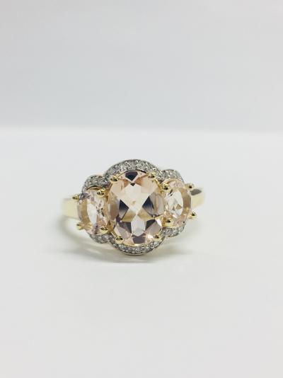 Bague en or jaune 9ct. avec morganite et diamants 2