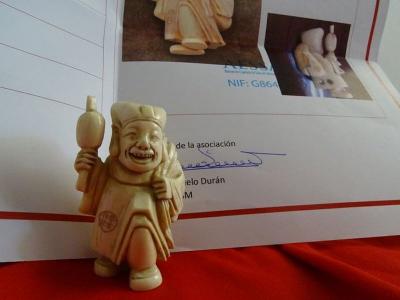 Netsuke - Ivoire - Certificat d'Authenticité  - Japon - Ere Meiji  (1868-1912) 2