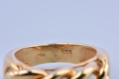 Bague chaine en or jaune 18 carats. 2