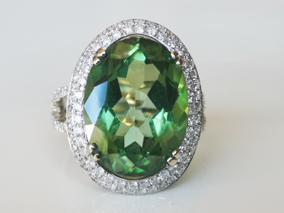 Bague marguerite en or gris 18 carats topaze verte de 11.5 cts et diamants - certificat 2