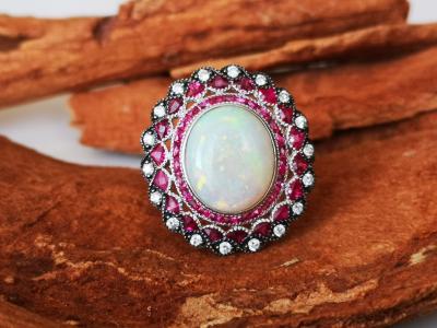 Bague en or 18 carats de style art déco opale de 3.3 carats rubis et diamants - certificat 2