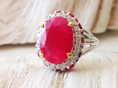 Bague marguerite  en or gris  18 carats rubis de 5.2 cts et diamants - certificat 2