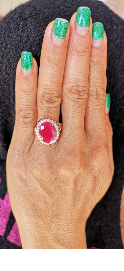 Bague marguerite  en or gris  18 carats rubis de 5.2 cts et diamants - certificat 2