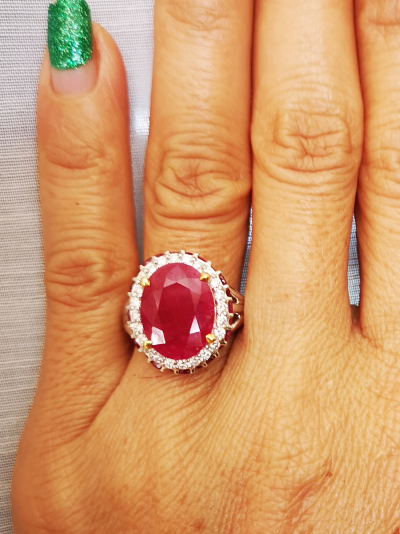 Bague marguerite  en or gris  18 carats rubis de 5.2 cts et diamants - certificat 2