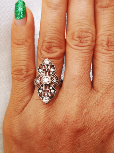 Bague en or blanc  18 carats de style Art déco diamants 2