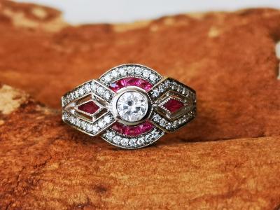 Ruby and diamond art deco style 18-karat white and yellow gold ring 2