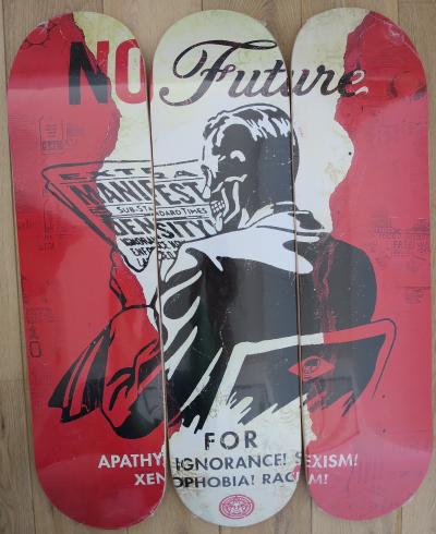 Shepard FAIREY (Obey) - No Future Skate, 2017 - Set de trois skateboards 2