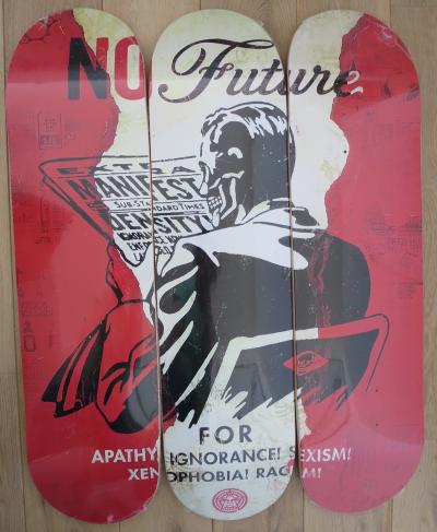 Shepard FAIREY (Obey) - No Future Skate, 2017 - Set de trois skateboards 2