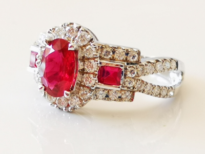 Bague en or gris de style art déco rubis et diamants - certificat 2