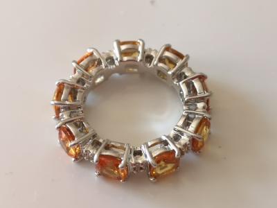 Bague alliance en or gris, saphirs oranges et  diamants baguettes 2