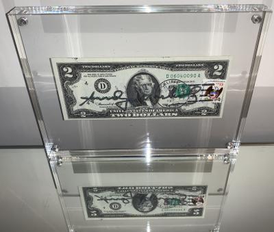 Andy WARHOL - 2$ , 1976 - Billet de deux dollars signé à l’acrylic noir 2