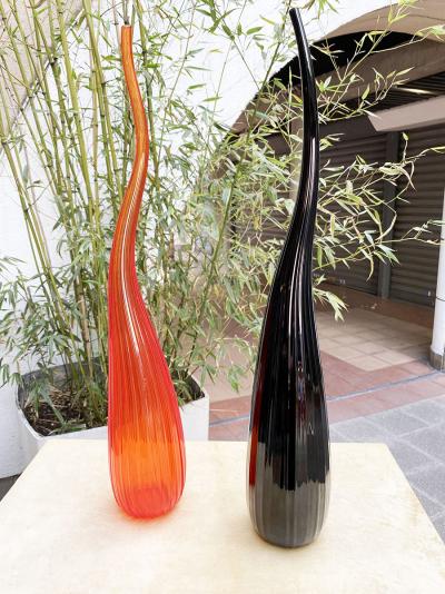 Renzo STELLON - édition Salvatia - Paire de vases Aria noir et orange, 2009 2