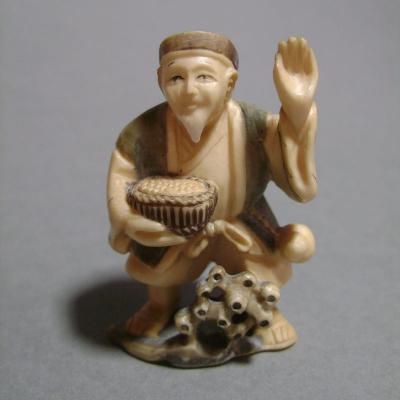 Japon - Netsuke en ivoire 2